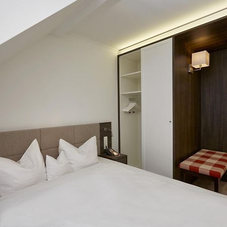 H+ Hotel Nuernberg Экстерьер фото