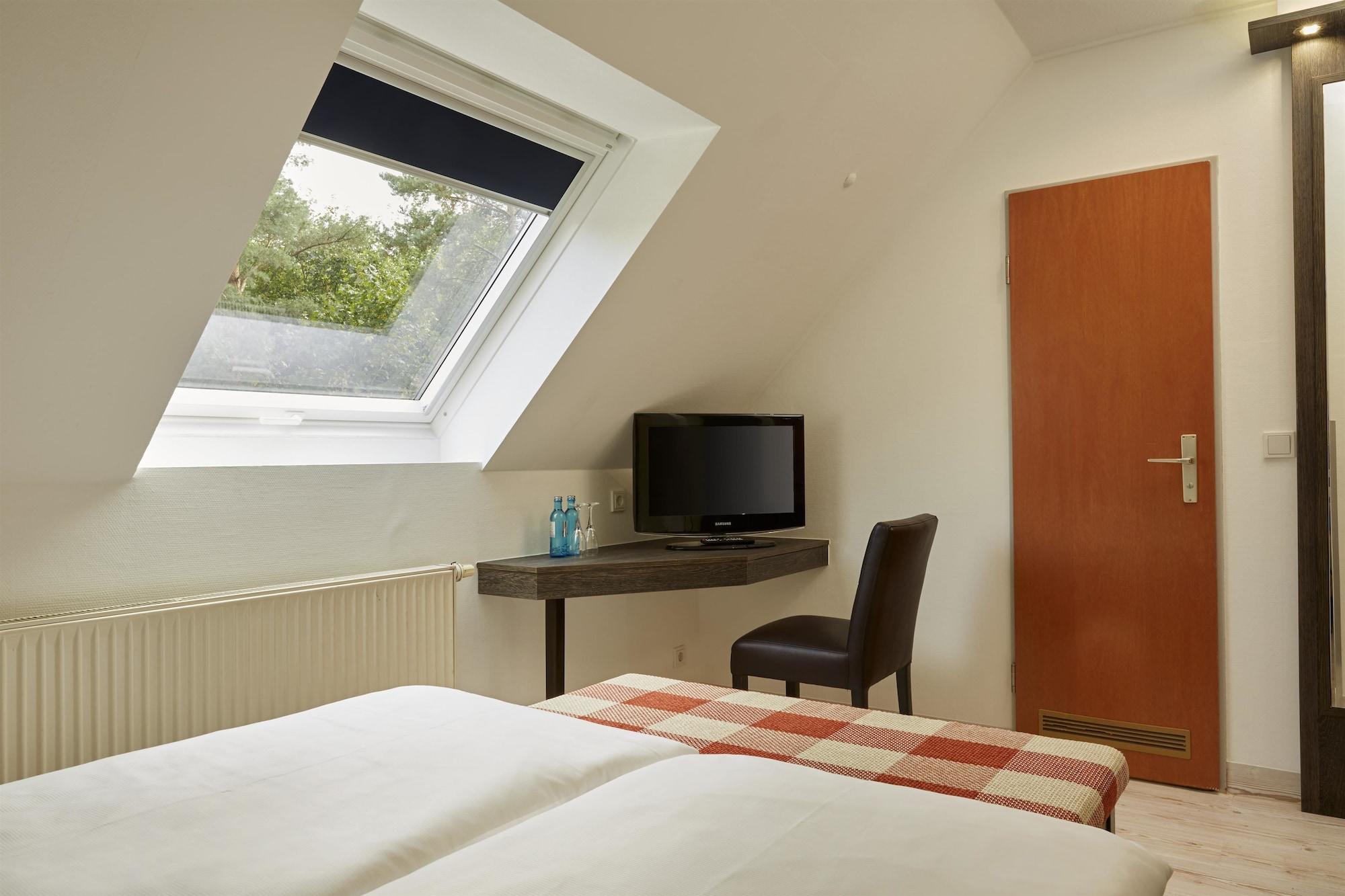 H+ Hotel Nuernberg Экстерьер фото