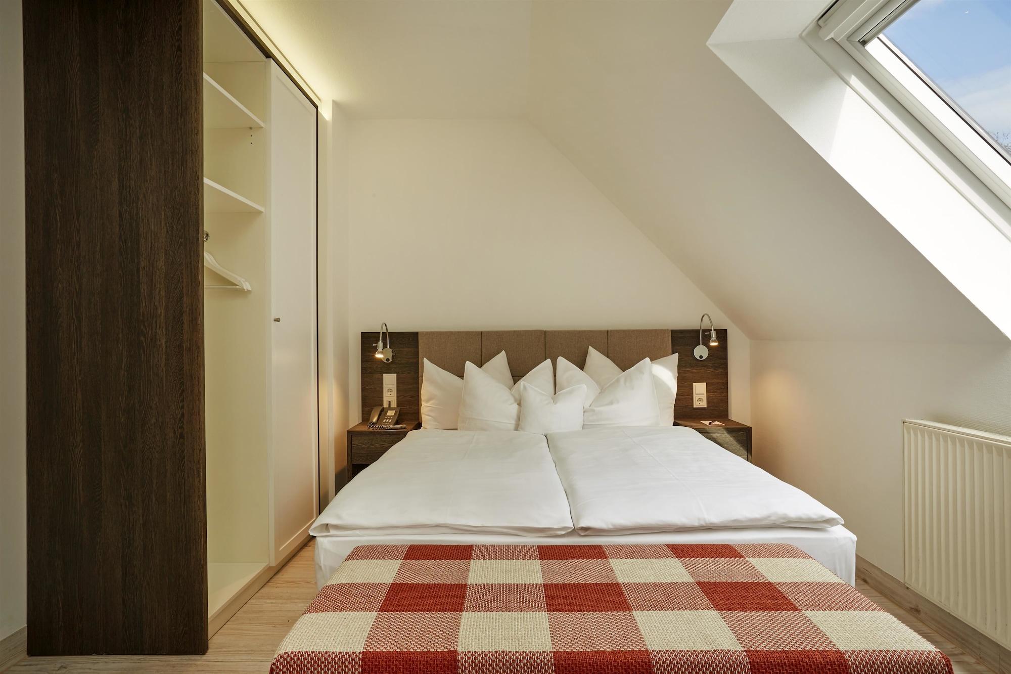 H+ Hotel Nuernberg Экстерьер фото
