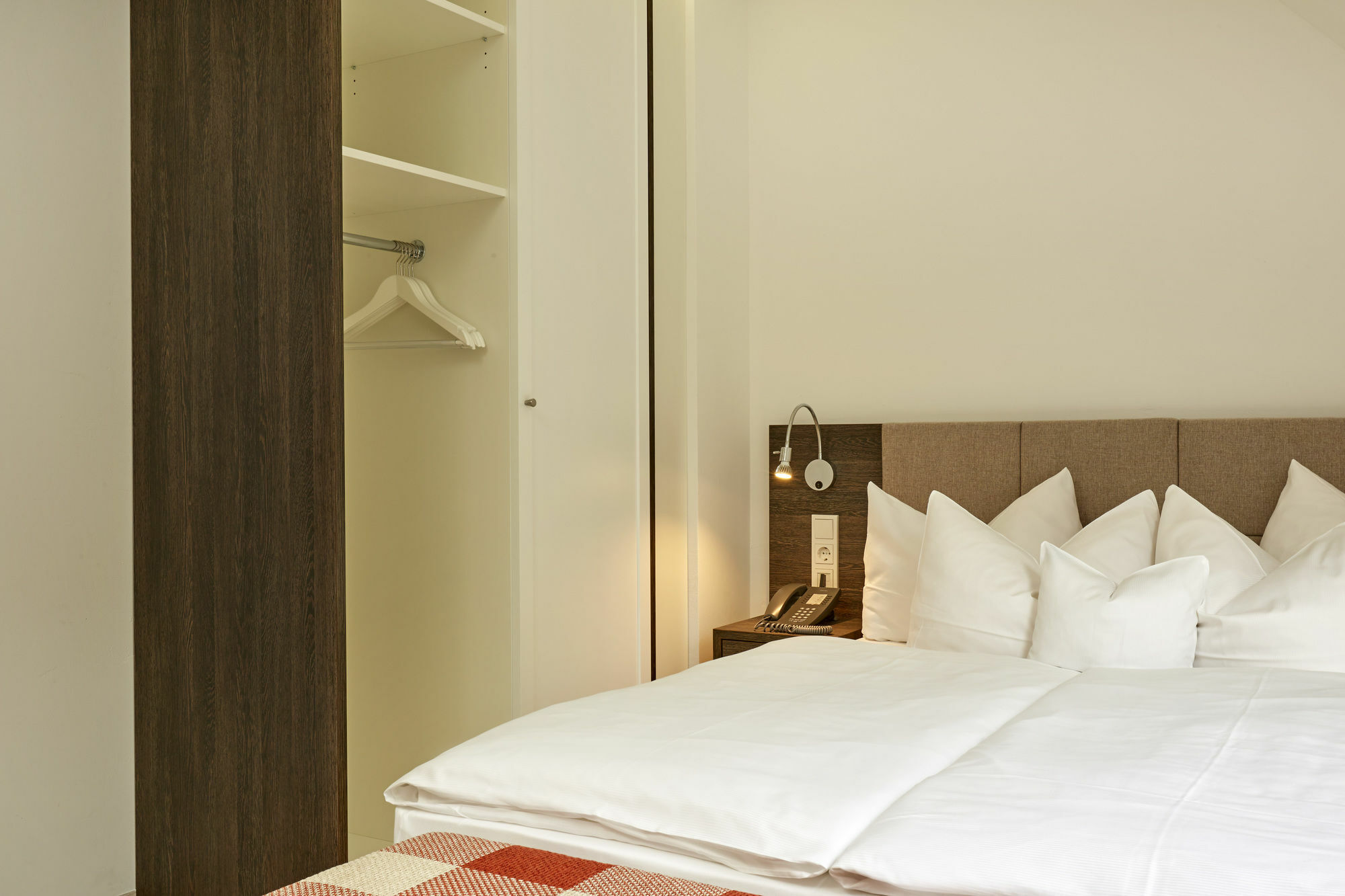 H+ Hotel Nuernberg Экстерьер фото