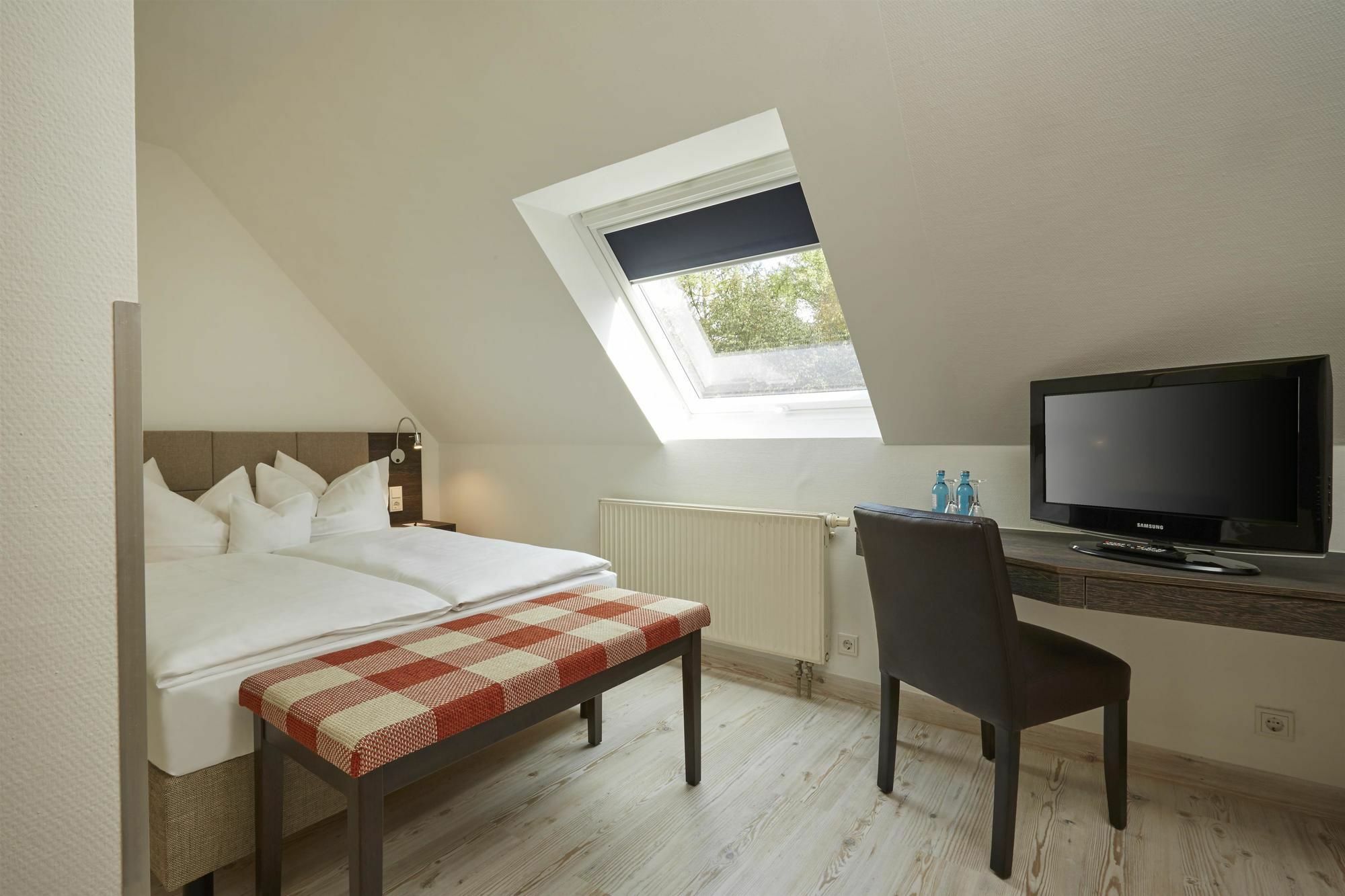 H+ Hotel Nuernberg Экстерьер фото